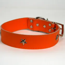 COLLAR DE PIEL NARANJA CON  ESTRELLA