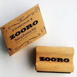 Cepillo Zooro para perros color Madera