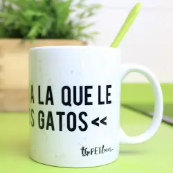 Taza Busco chica a la que le encanten los gatos