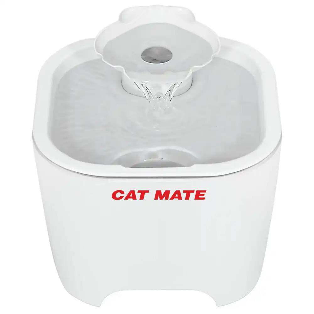 Bebedero fuente Cat Mate Concha de Pet Mate - 3 litros - blanca