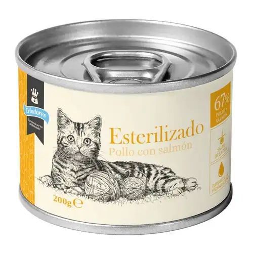 Criadores Esterilizado Pollo y Salmón lata para gatos